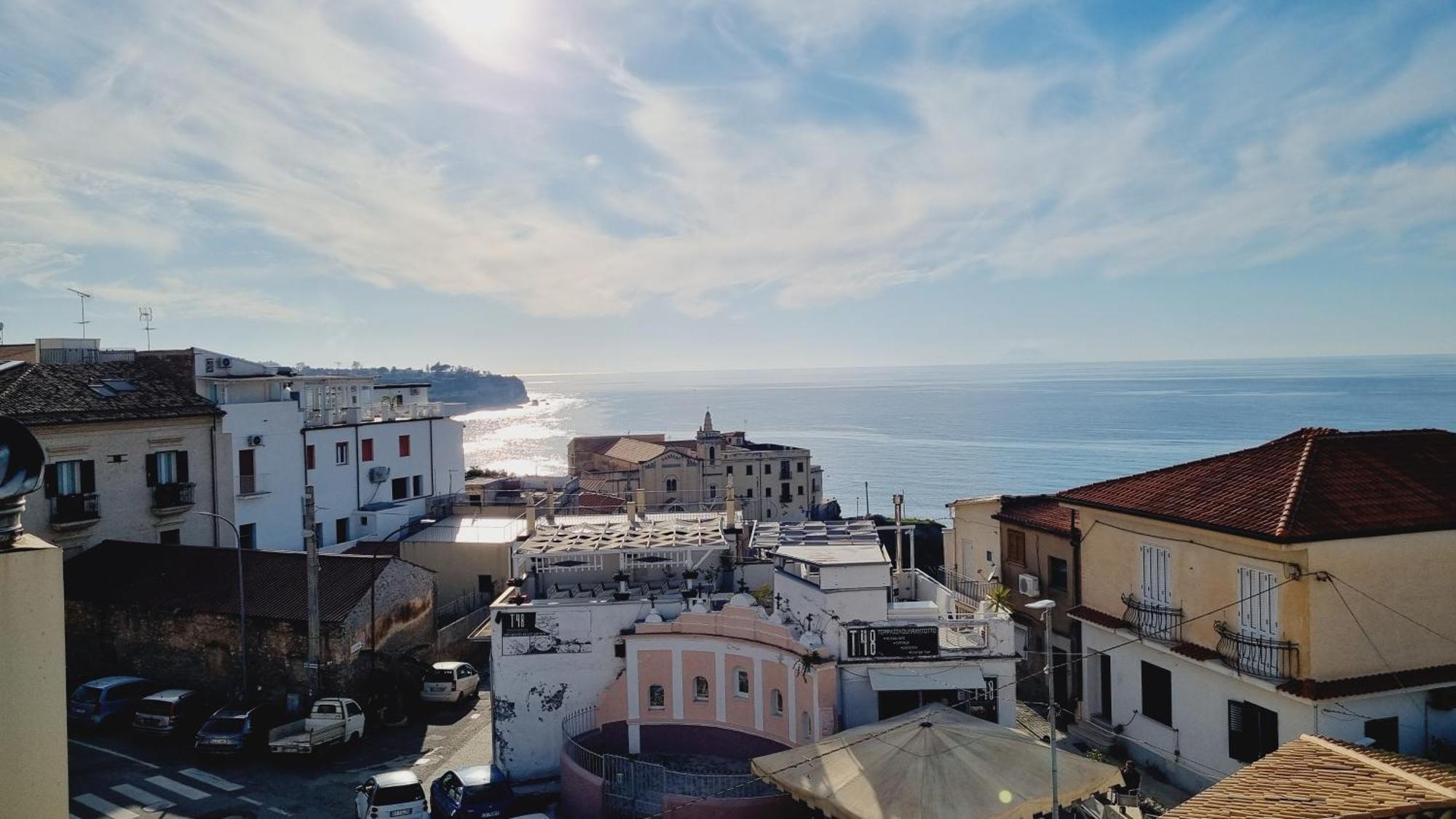 Bov'Apartment Tropea Bagian luar foto